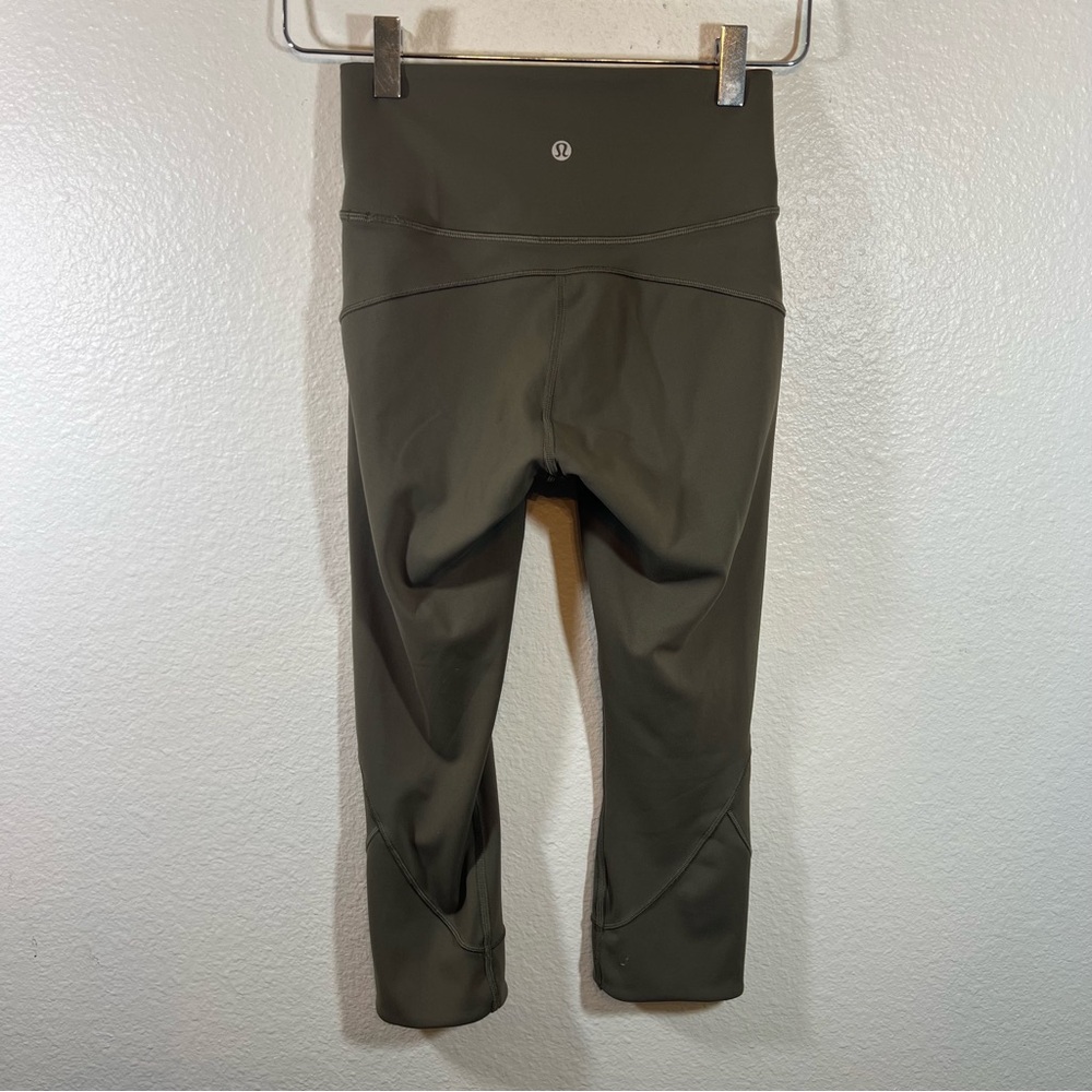 Lululemon In Movement Crop Everlux 19" Sage green - Picture 4 of 10